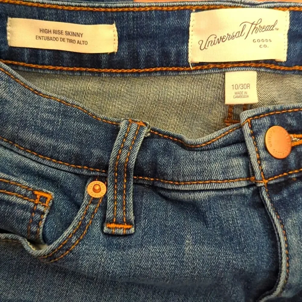 Universal Thread High Rise Stretchy Skinny Medium Wash Jeans NWOT